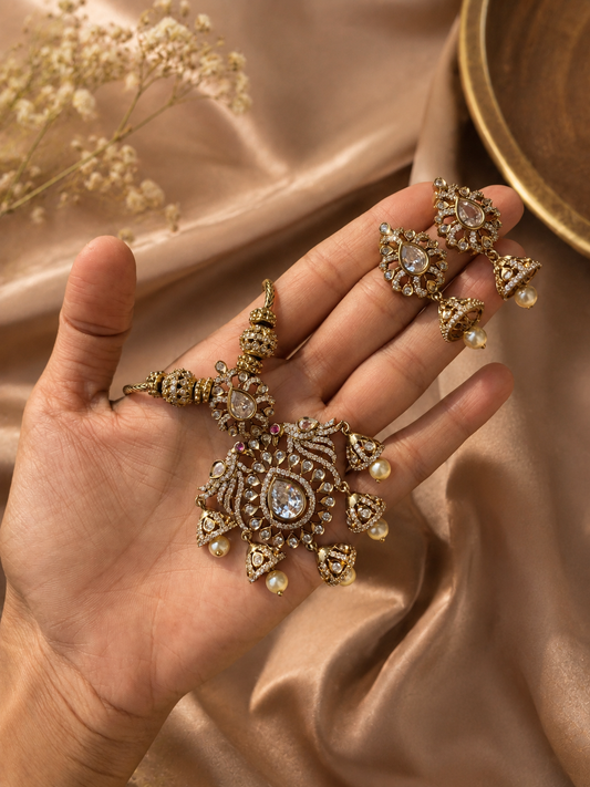 Subha Antique Victorian AD Pendant Set
