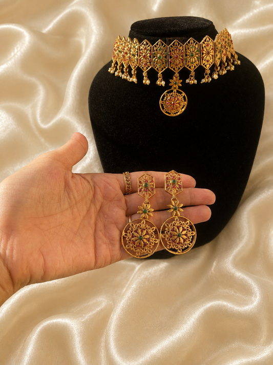 Myra Minimalist Gold Choker Necklace
