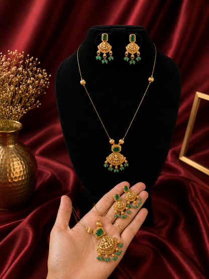 Leela Antique Temple Pendant Invisible Necklace Set