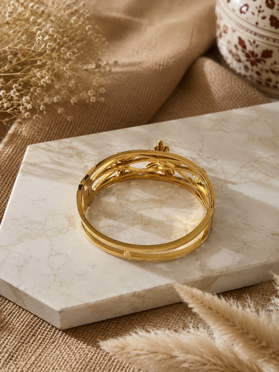 The Petal Arc Floral Statement Kada