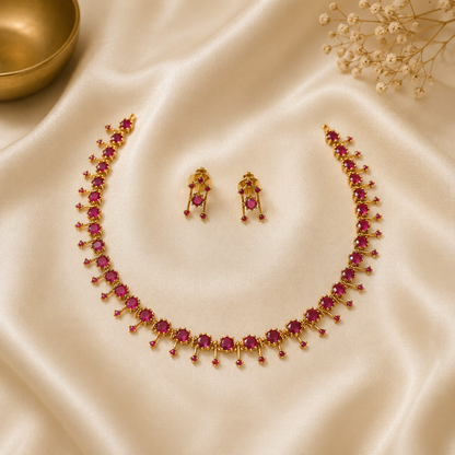 Mitra Elegant Gold Stone Necklace Set